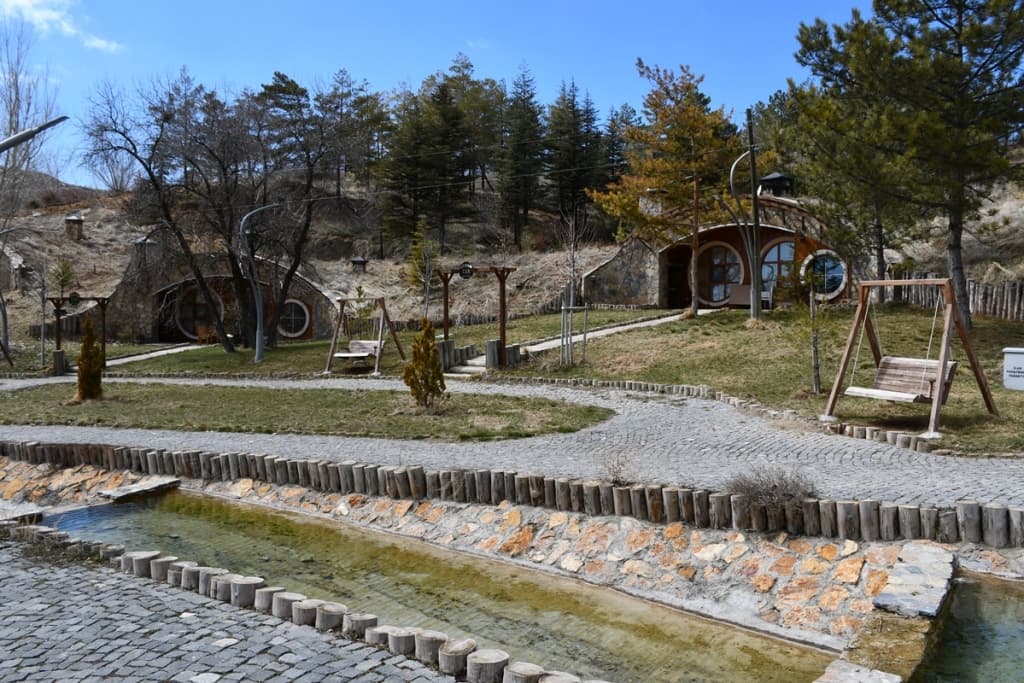 hobit-kucice-turska.jpg
