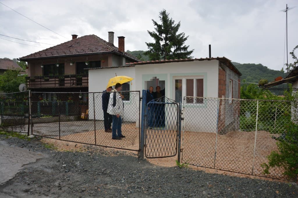 borac-tuzla-kuca.JPG