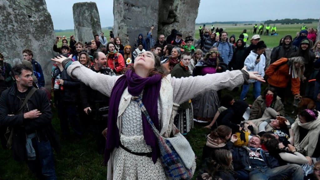 Stonehenge2.jpg