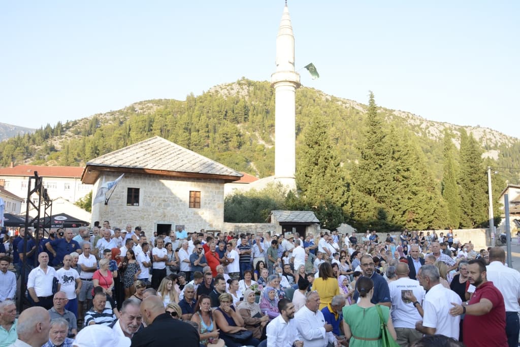 Stolac-spomen1.jpg
