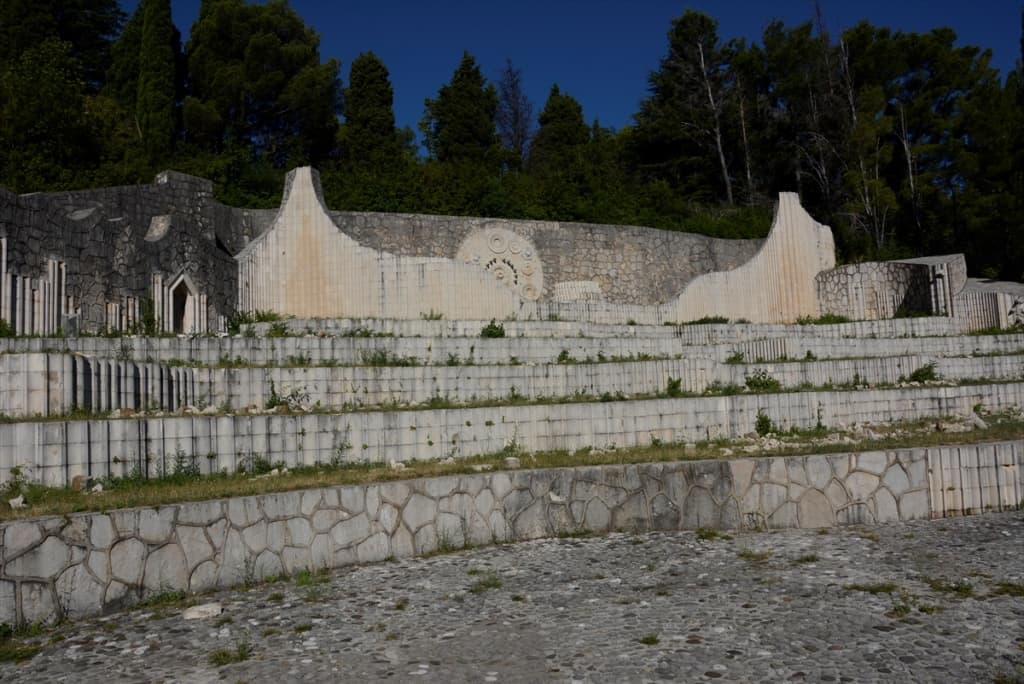 partizansko groblje mostar  (2).jpg