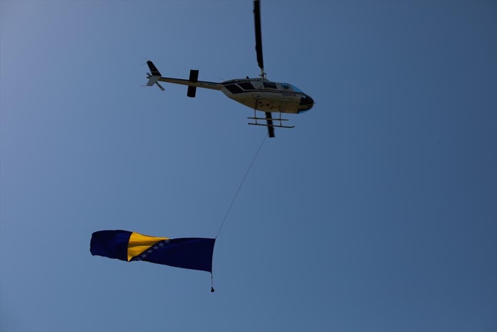 AA-20220701-28306759-28306732-SARAJEVO_UPRILICENA_SVECANOST_POVODOM_1_JULA_DANA_POLICIJE_U_FBIH.jpg