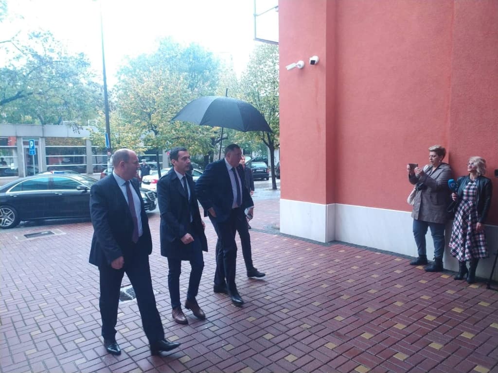 221119_dodik_covic_sastanak_6739.jpg
