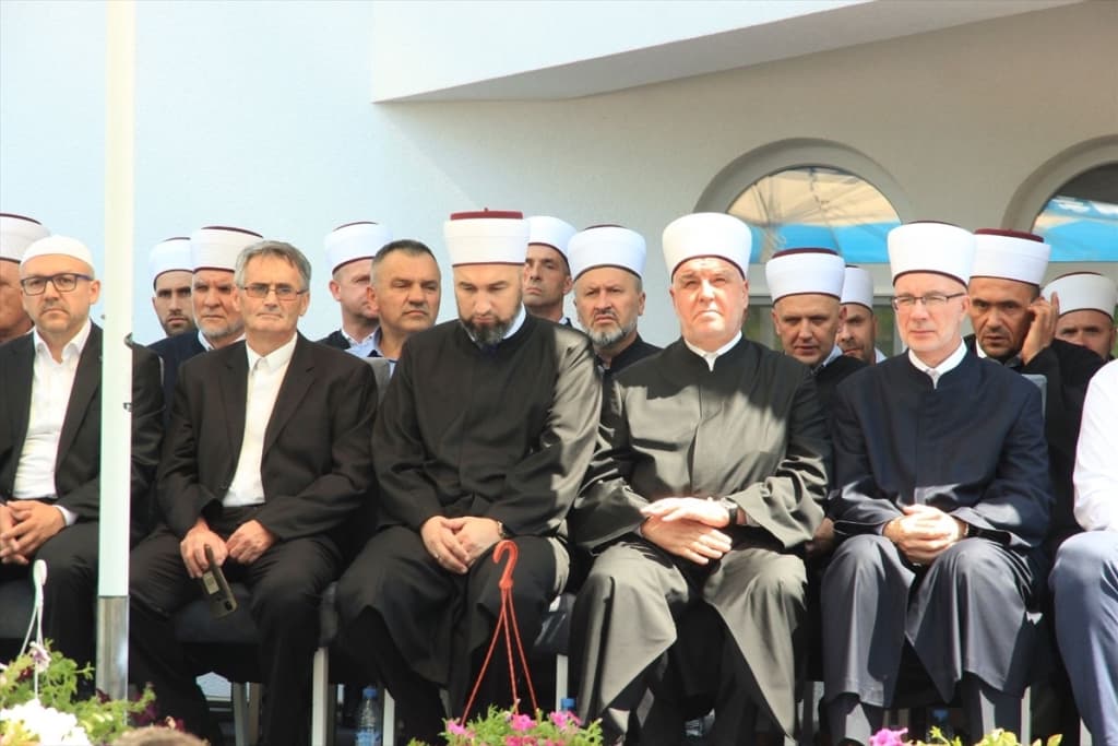 AA-20230729-31796883-31796870-BIH_SVECANO_OTVORENA_DZAMIJA_I_ISLAMSKI_CENTAR_U_SAPNI.jpg