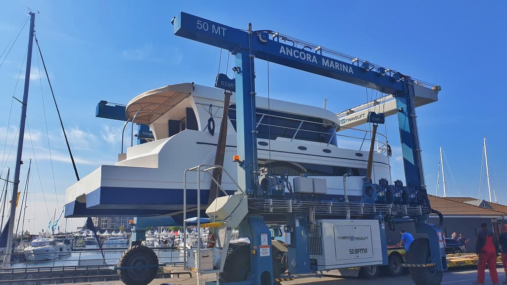 derubis yachts.jpg