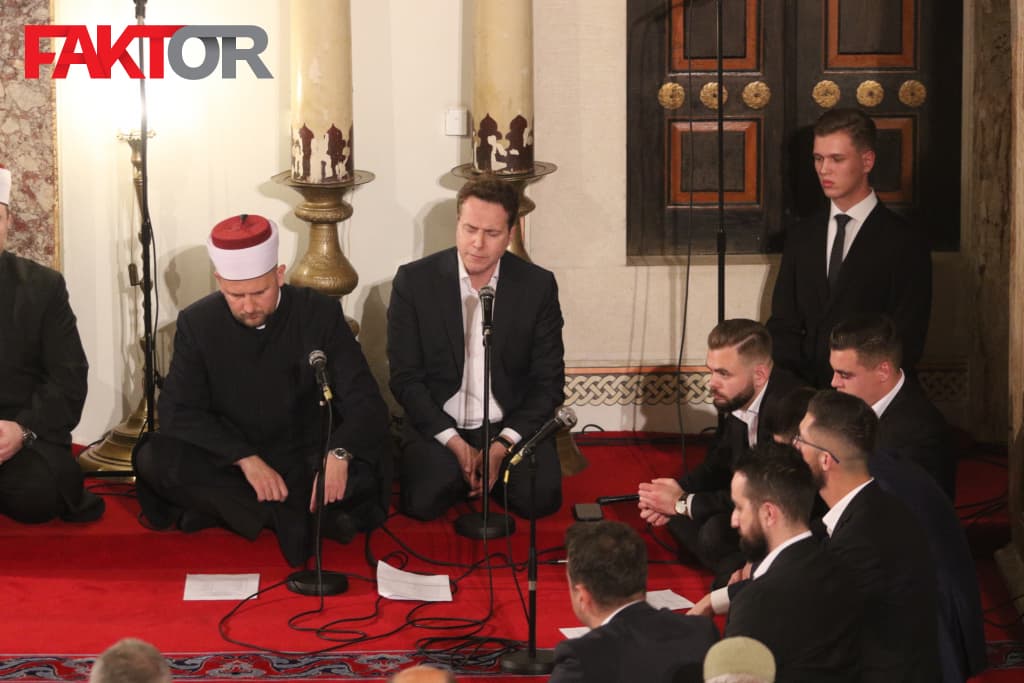 Ramazan 27 noć Begova džamija