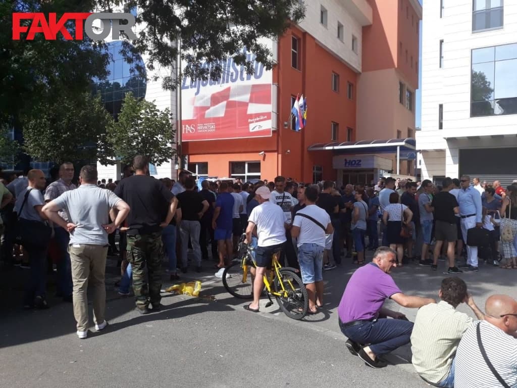 protesti-hdz1.jpg