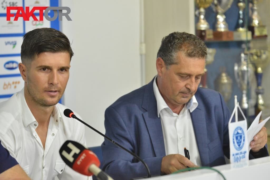 Press fk Željezničar