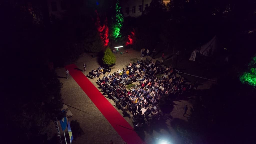 ljetno kino novi grad  (1).jpg