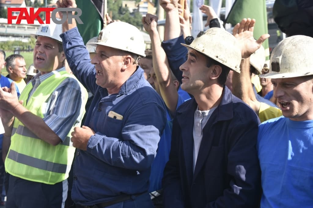 Protesti rudara(2)