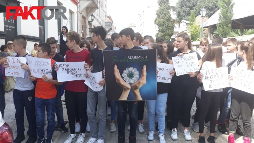 majke srebrenice2.jpg