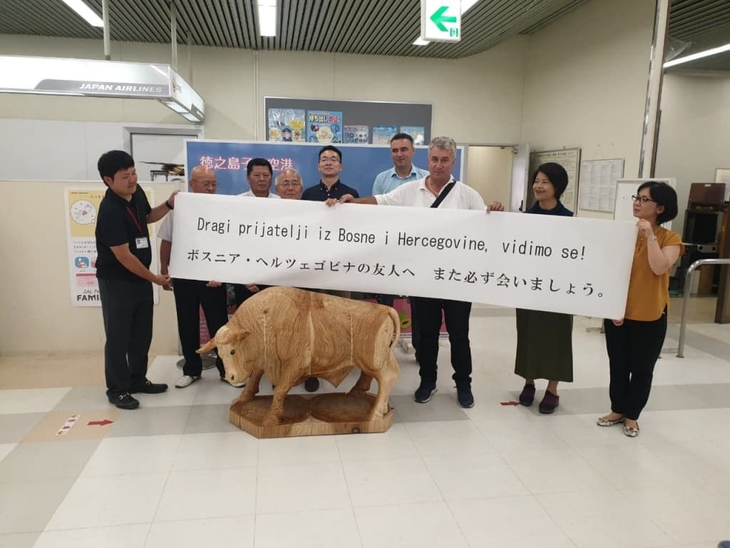 Besim Gljiva Japan.jpg