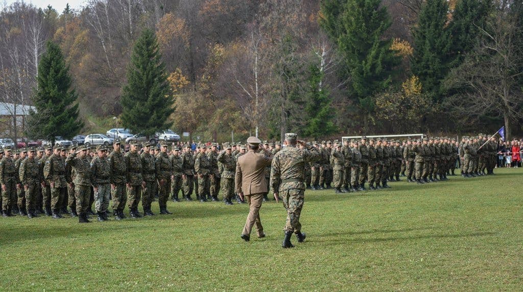 081119 - 1XIIKV.jpg