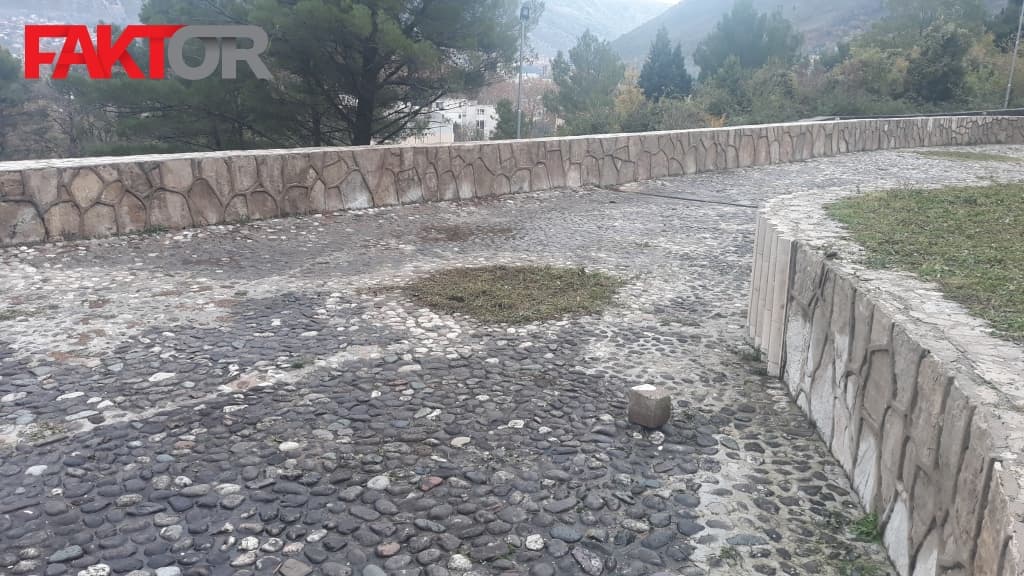 Partizansko groblje 01.jpg