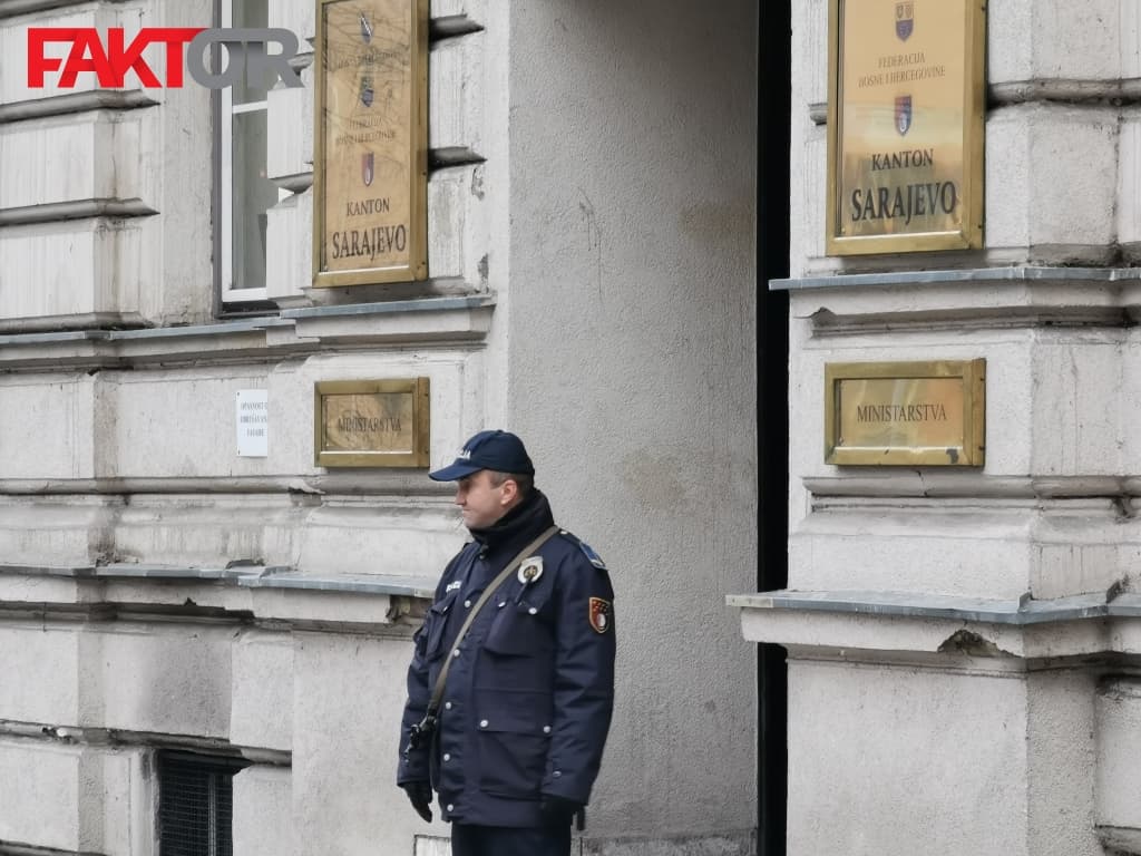 Dojava o bombi u zgradi Kantona Sarajevo