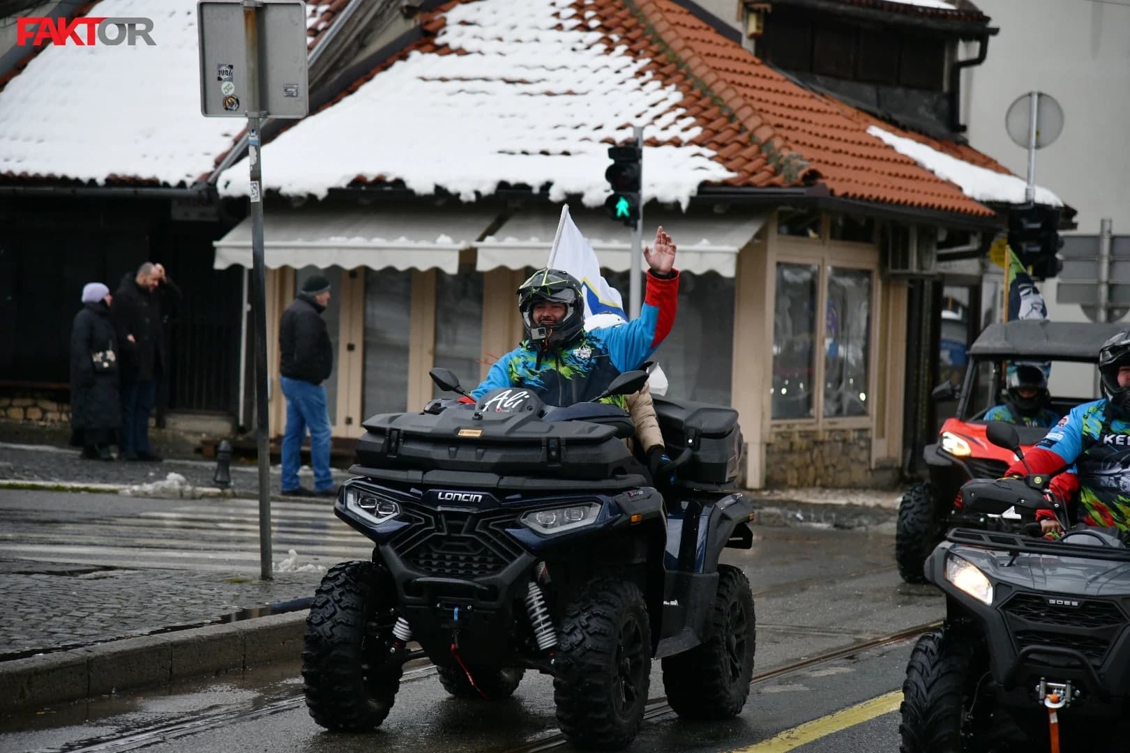 Defile quadova, Dan državnosti, Baščaršija