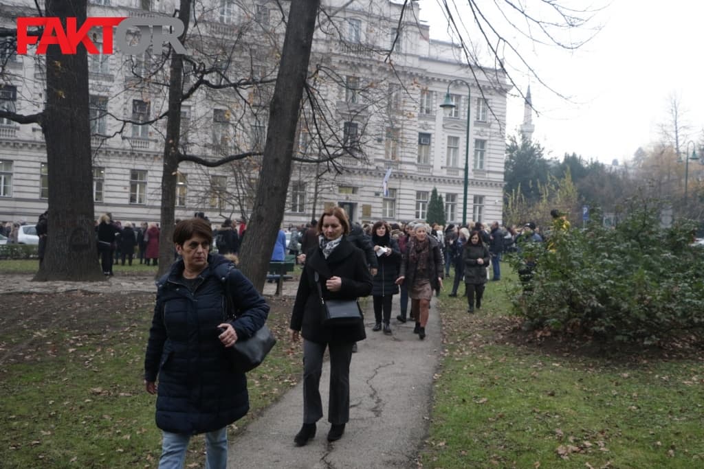 Protest zdravstvenih radnika