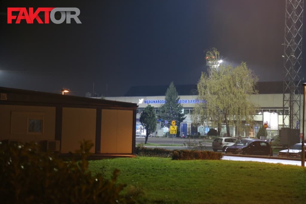 ISIL, Međunarodni aerodrom, 