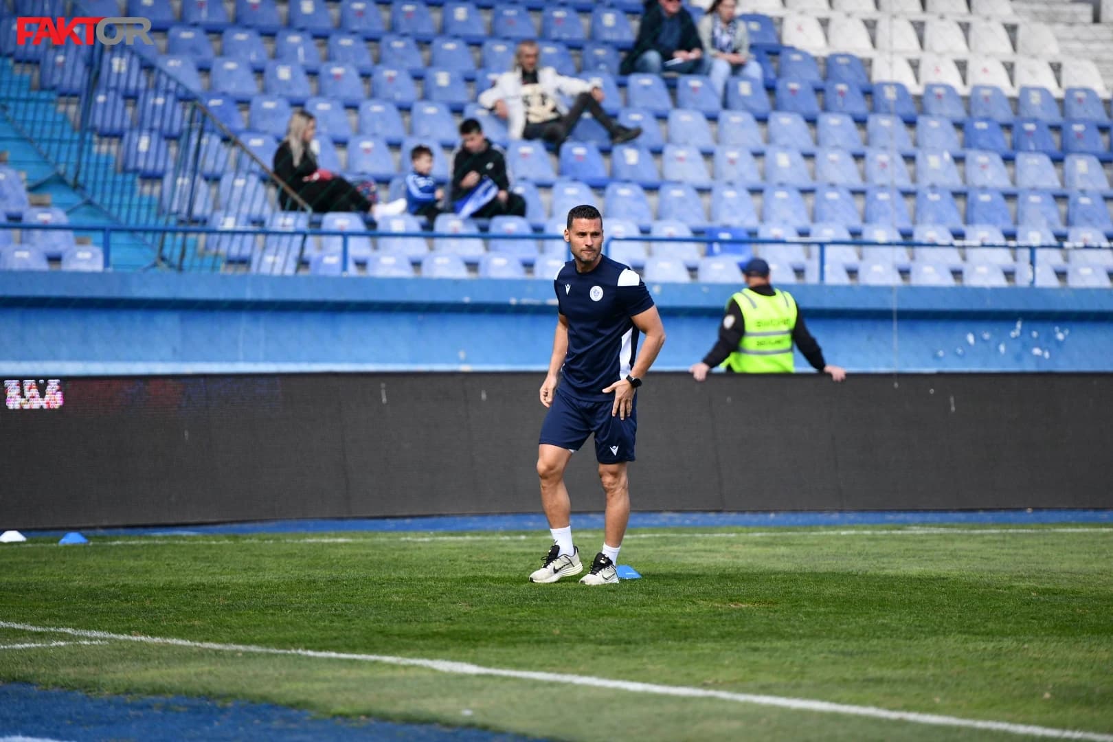 FK Željezničar. FK Borac, Grbavica