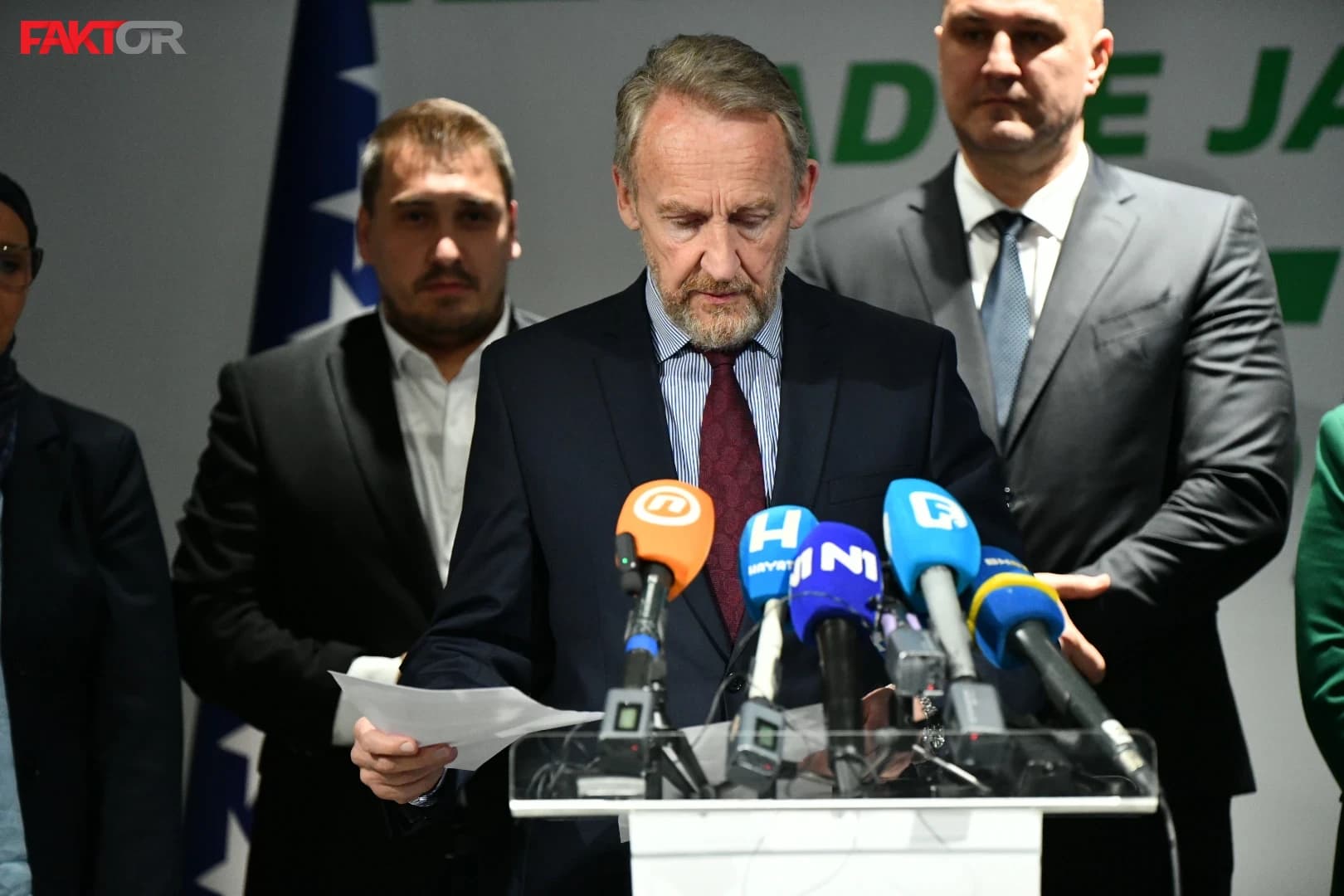 Bakir Izetbegović
