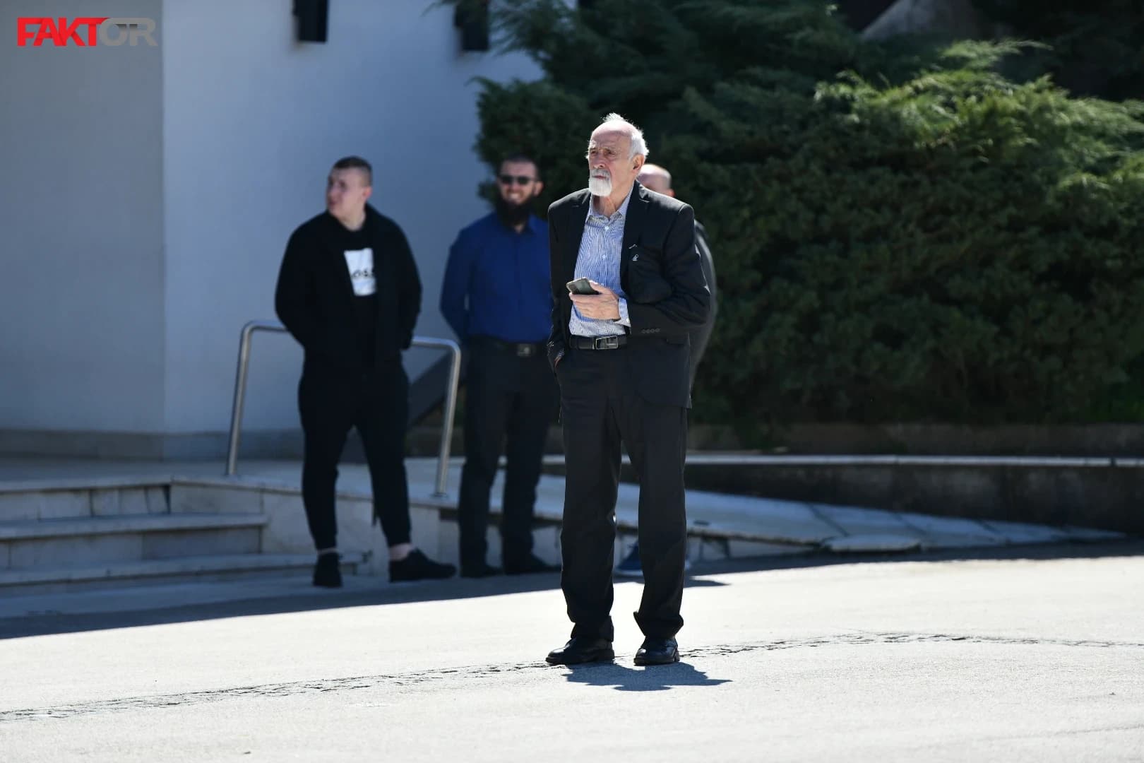 Dženaza, Nijaz Gracić, Vlakovo