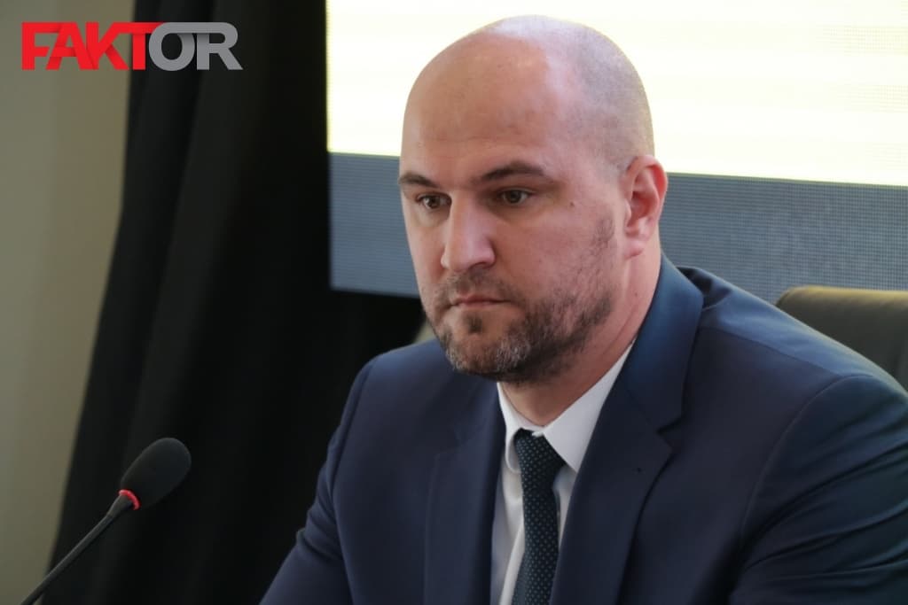 potpisivanje-ugovora-bh-posta-olx-27092018-JB-0J4A4157.jpg