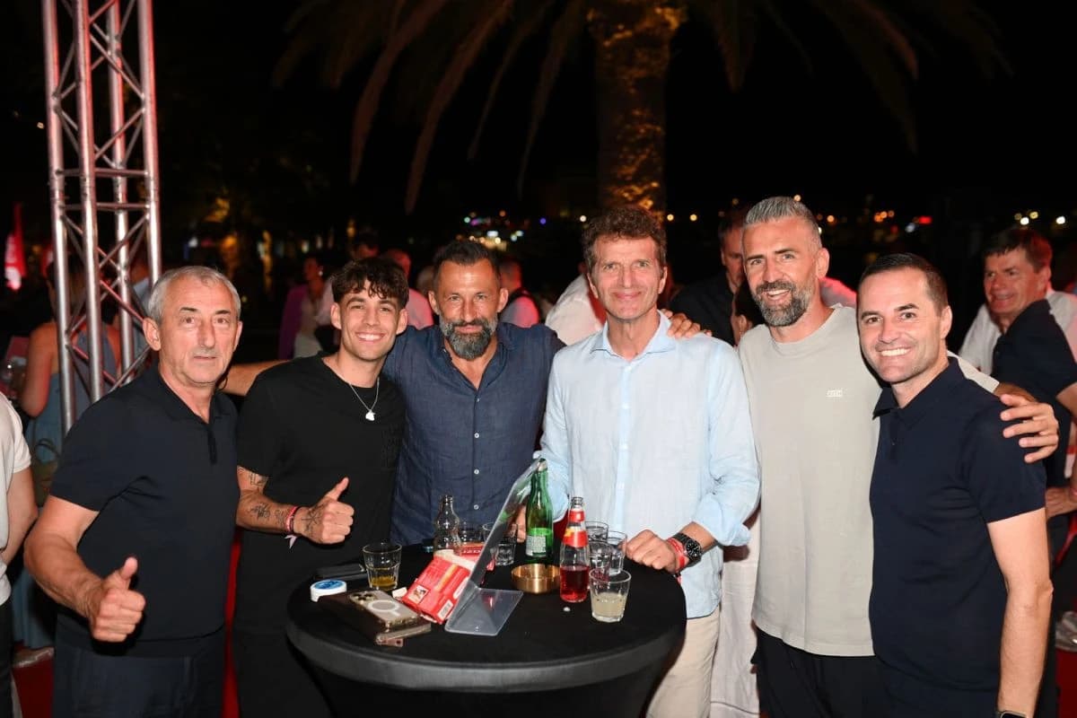 Baždarević, Salihamidžići, Đozić, Ibišević i Deliahmetović