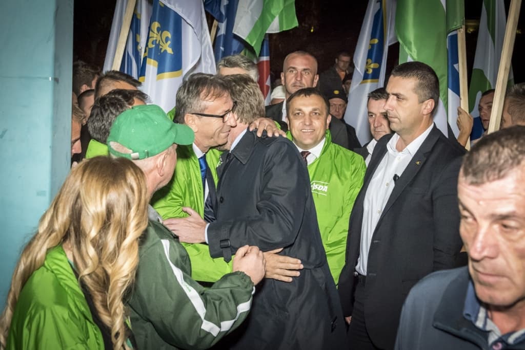 SDA-Dzaferovic-Bihac-03-10-2018-1.jpg