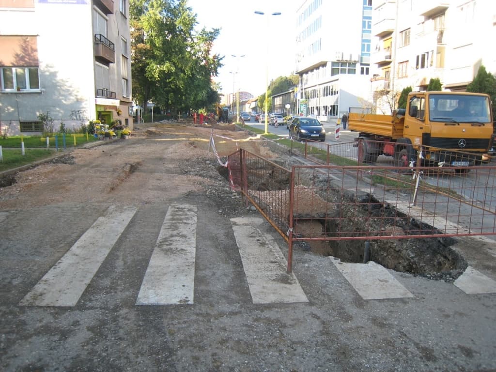 tuzla-rudarska-radovi-na-cesti (23).JPG