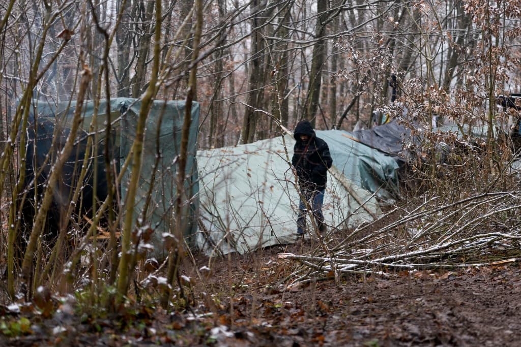 migranti u šumi, kladuša (1).jpg