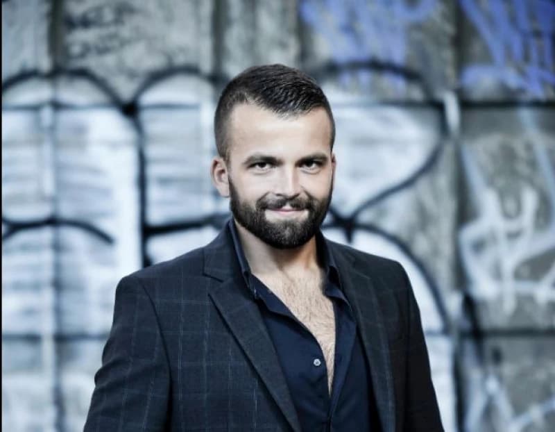 Adnan Hasković
