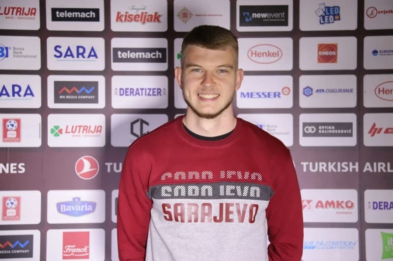 Adnan Kanurić i zvanično postao fudbaler Sarajeva