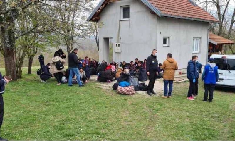 Migrantske porodice, USK 