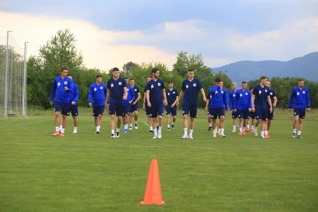 Zmajevi trenirali u Butmiru: Izostala tri fudbalera