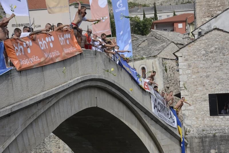 Stari most skokovi