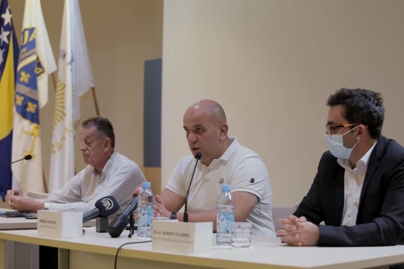 Tajib Delalić, Mirza Salčin i Ahmed Kulanić
