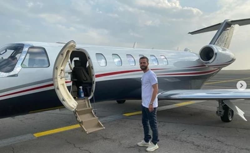 Po Miralema Pjanića stigao privatni avion, uskoro polijeće za Istanbul