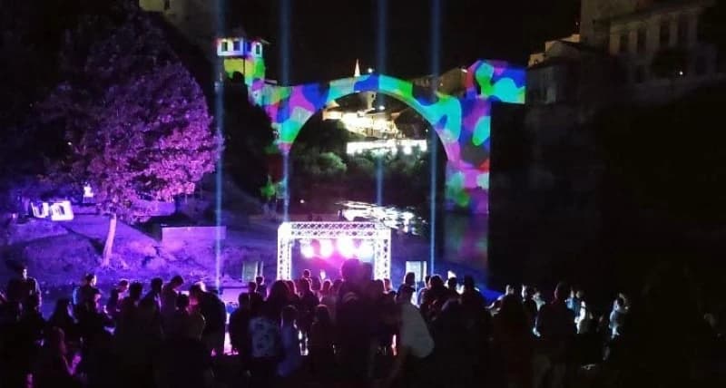 Stari most, Festival  