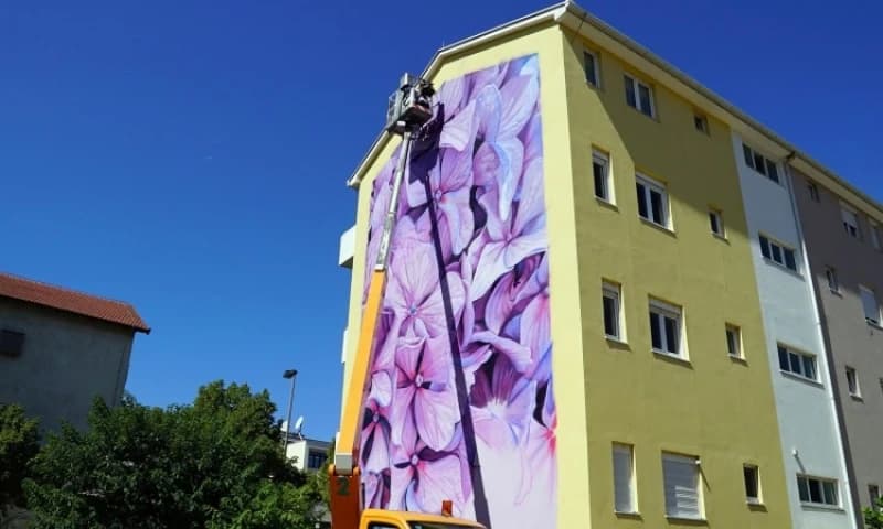 Cvijetni mural mostar 