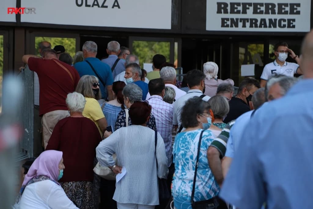 U sarajevskoj Zetri danas na raspolaganju svih 3.300 prvih doza Pfizera
