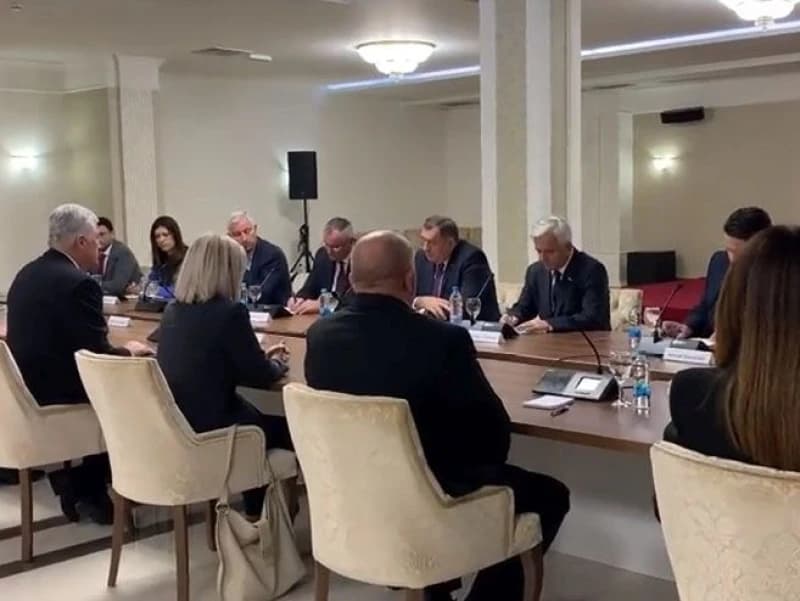 Sastanak SNSD-HDZBiH