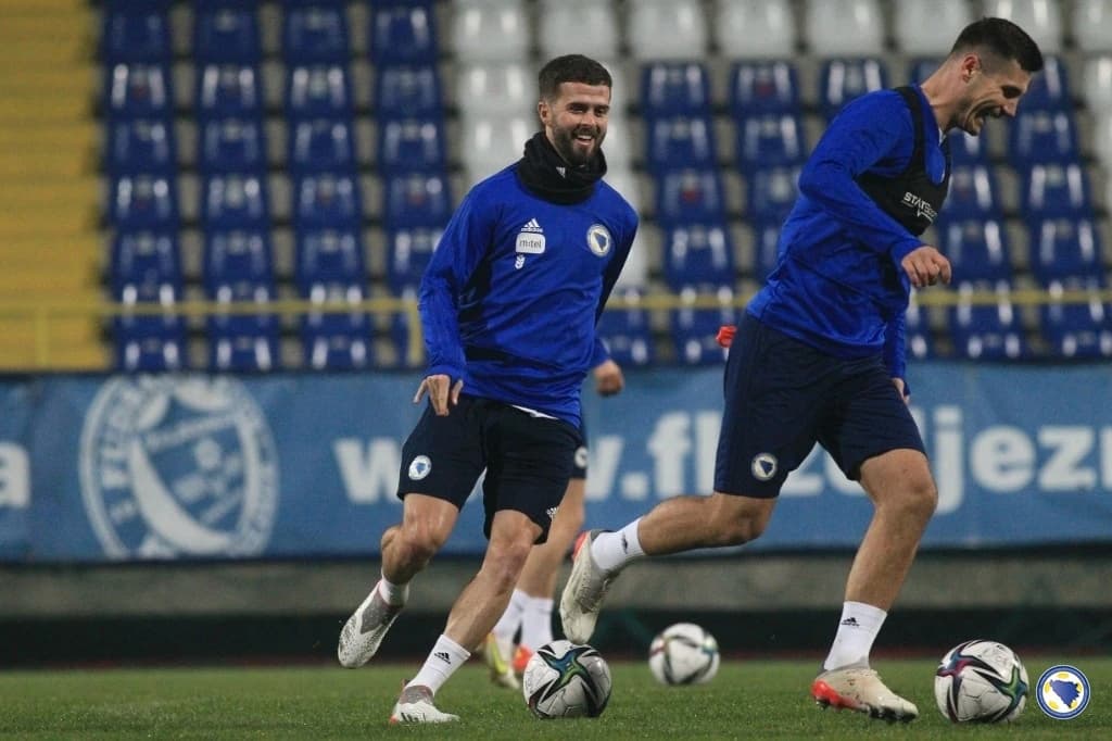 Džeko radi po posebnom programu, Hadžiahmetović nije trenirao, priključio se Kodro