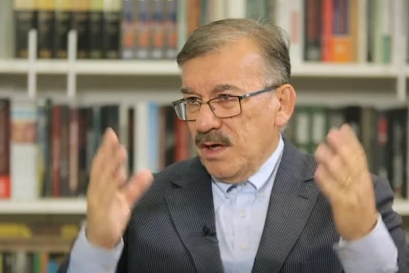 Miro Lazović