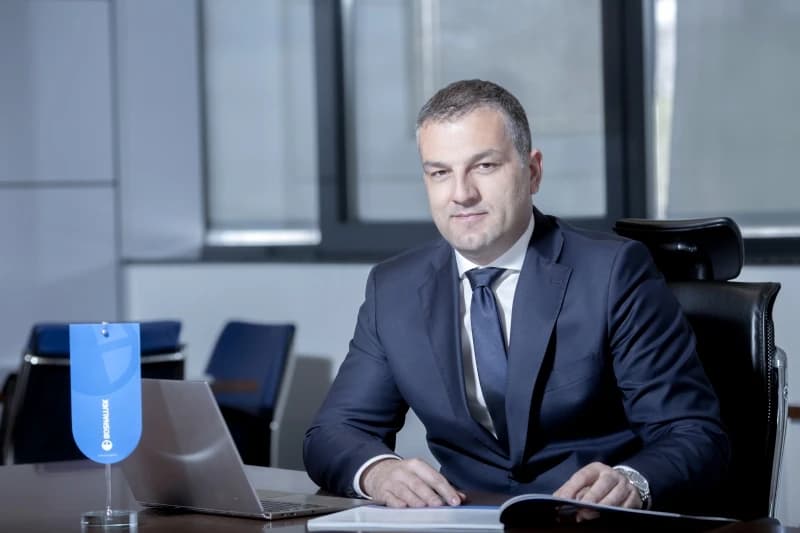 Nedim Uzunović