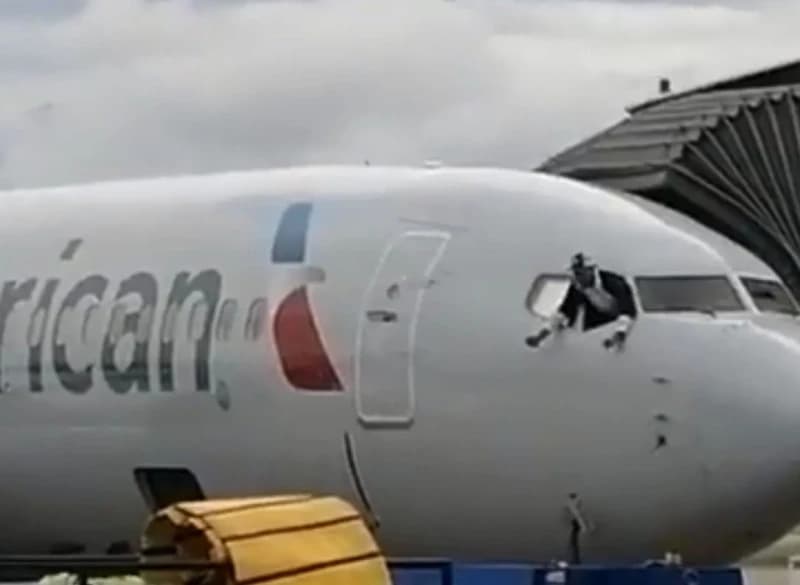 Avion prizemljen