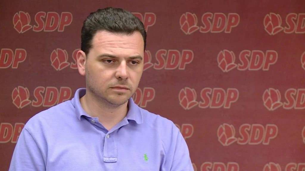 Saša Magazinović