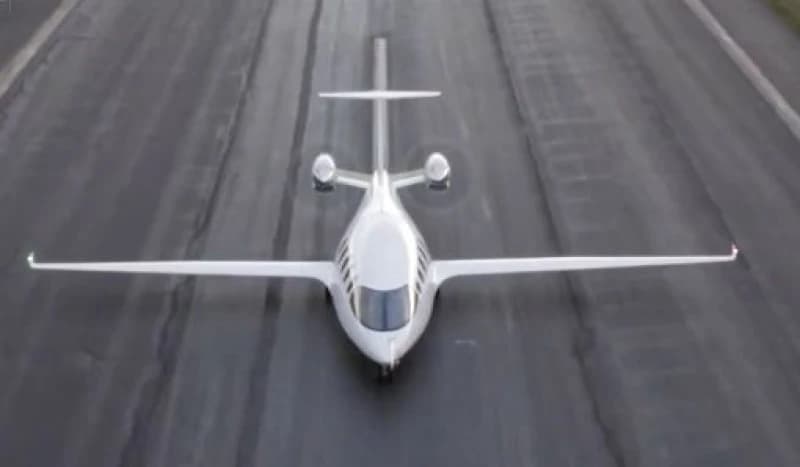 Avion Alice