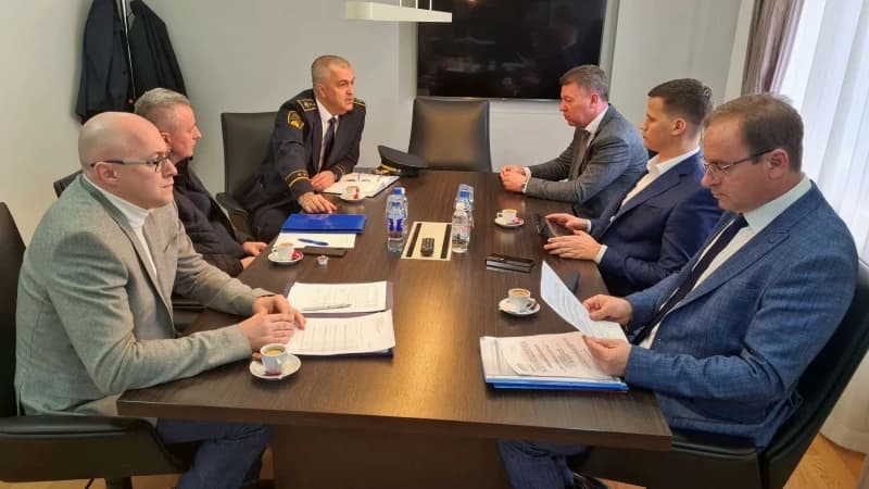 Sastanak u Vladi TK