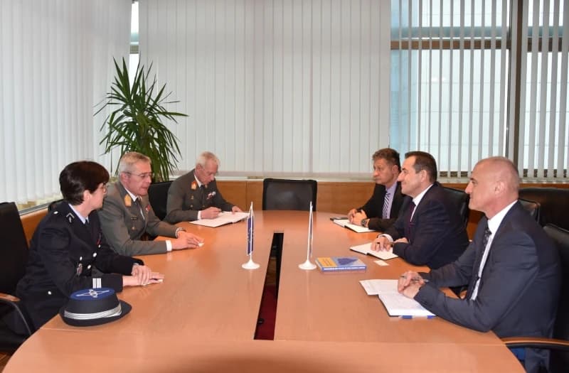 Selmo Cikotić i Anton Wessely