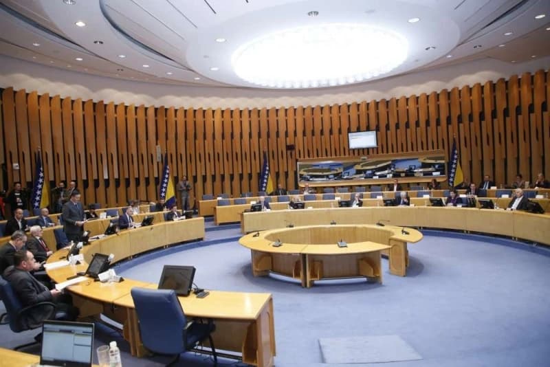 Hoće li državni parlamentarci izglasati ukidanje akciza na gorivo i smanjenje PDV-a
